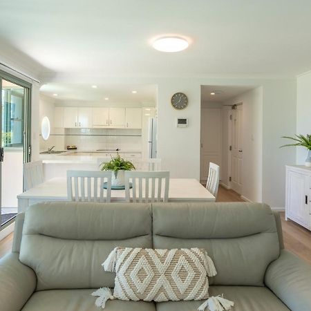 Sails Apartments Форстер Экстерьер фото